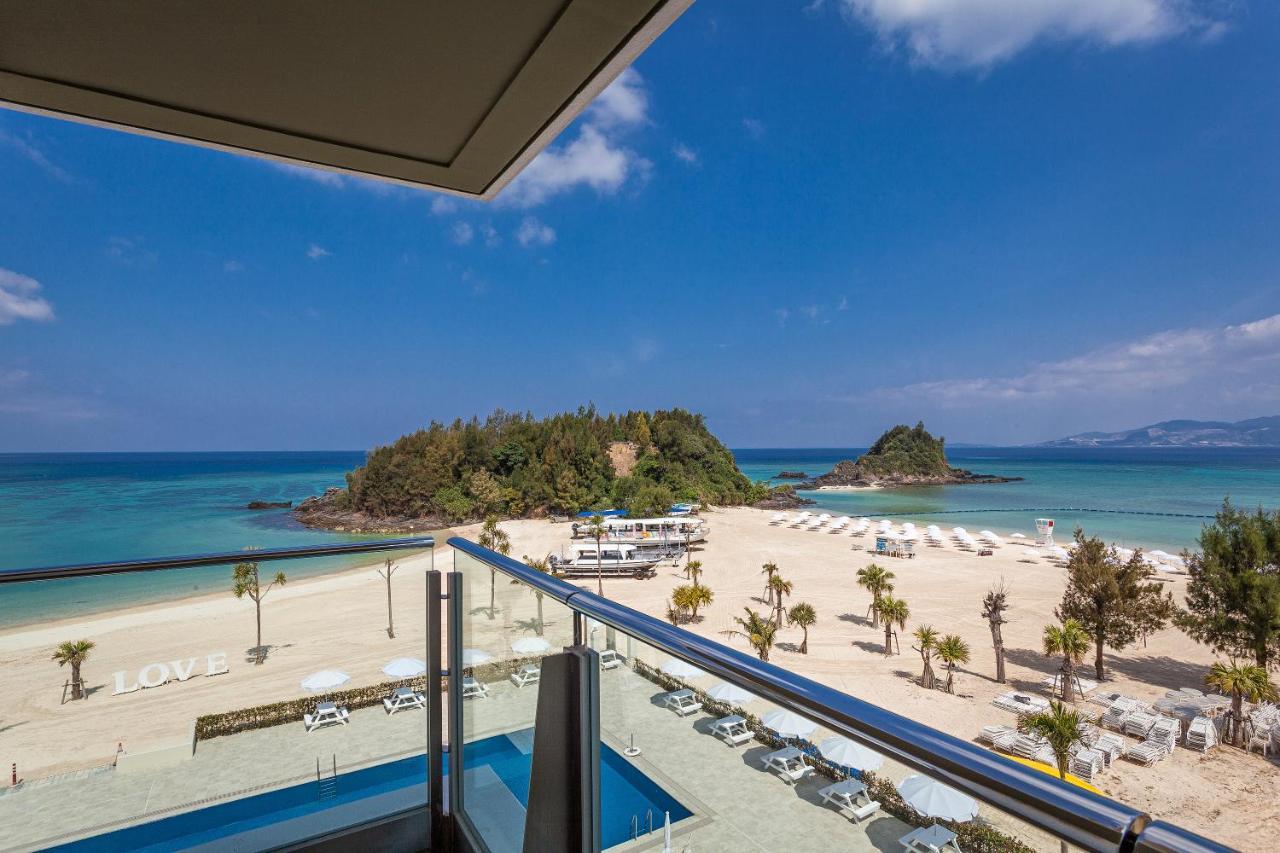 Kariyushi Lch. Resort Nago Extérieur photo