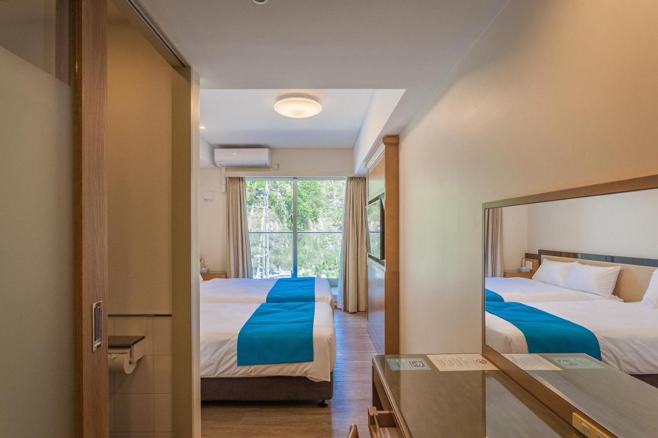 Kariyushi Lch. Resort Nago Extérieur photo
