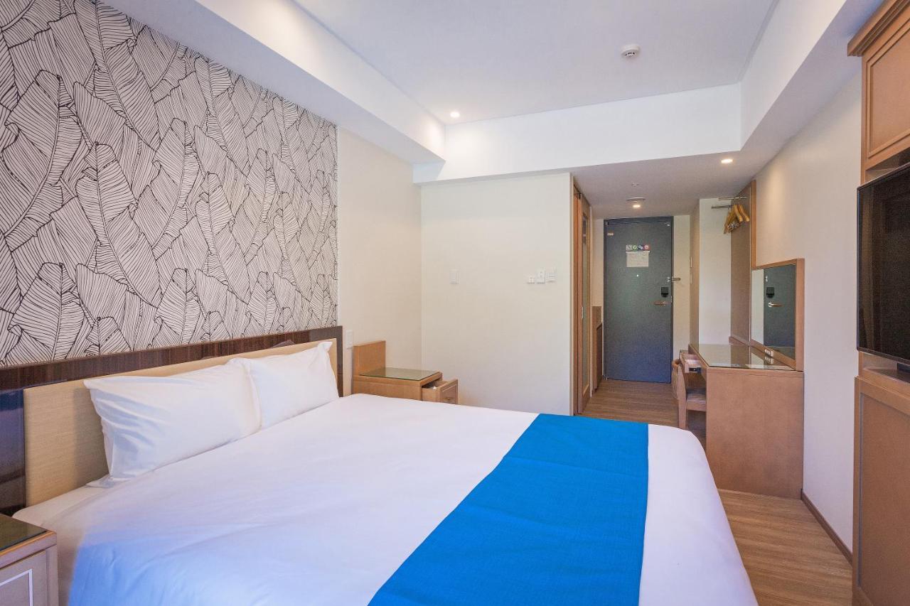 Kariyushi Lch. Resort Nago Extérieur photo